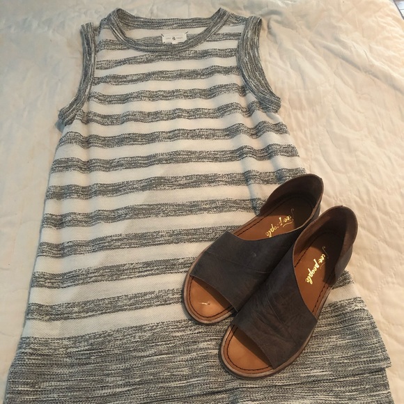 Lou and grey tunic - Picture 2 of 3